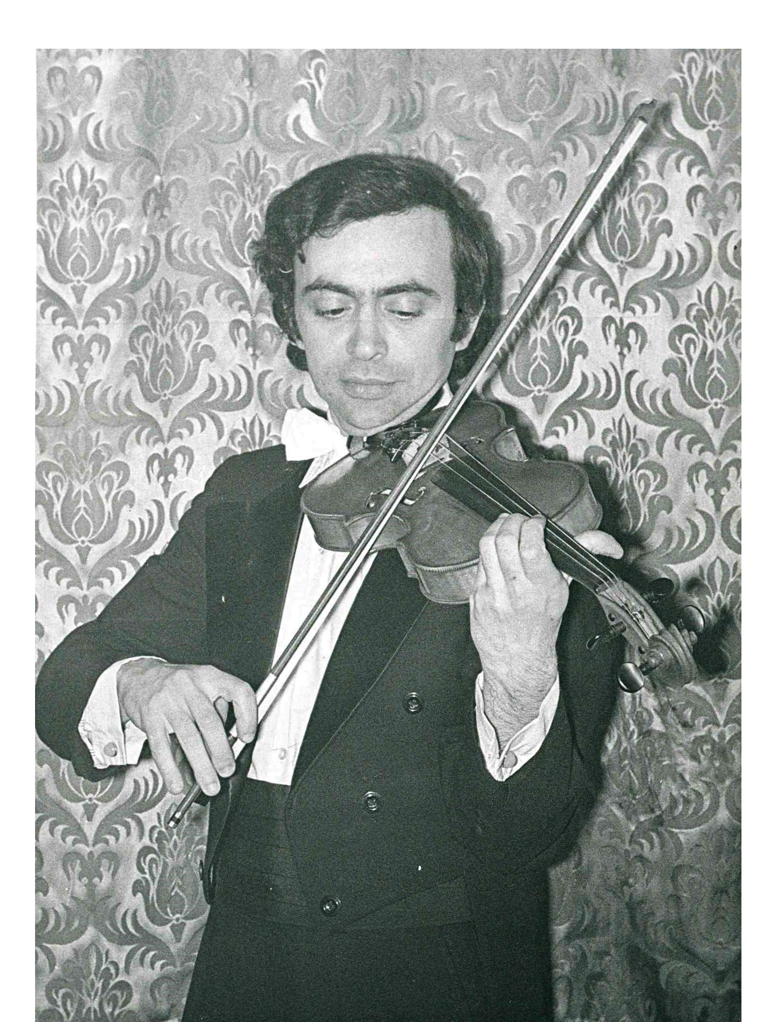 Зиновий Винников